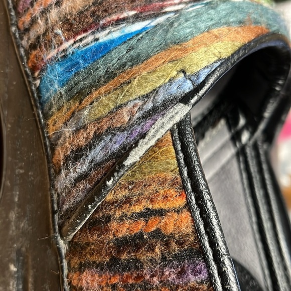 Dansko Colorful Yarn Clogs Ladies 41 - Picture 13 of 16